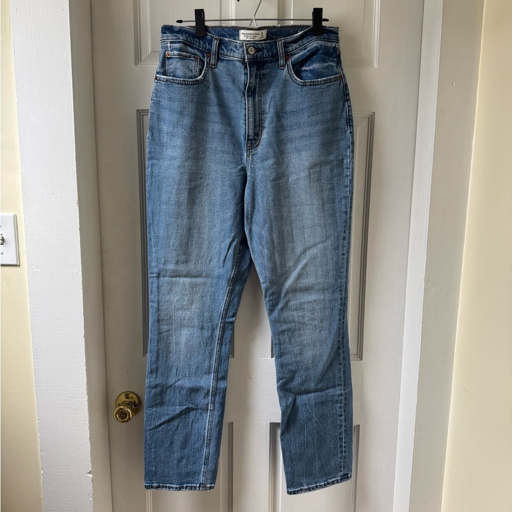 Ultra High-Rise 90s Slim Straight Jeans, Curve Love